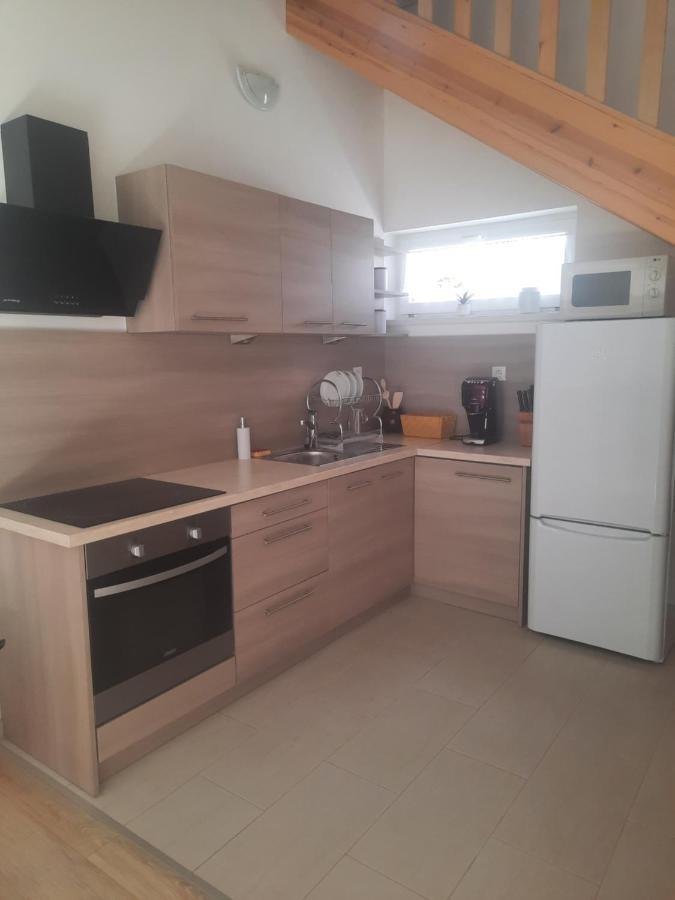 Lívia Apartman Hévíz Exterior foto